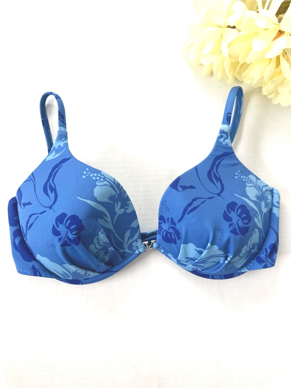 VENUS 1980’s/1990’s Blue Hawaiian Underwire Padded Bikini Bra Swim Top - D Cup